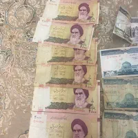 تعدای اسکناس های قدیمی و سکه محمد رضا شاه|کلکسیون سکه، تمبر، اسکناس|اندیشه, اندیشه فاز ۱|دیوار