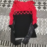 لباس ها در حد نو تمیز|لباس|نیشابور, خط کاشمر|دیوار