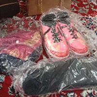 چهار عدد کیف زنانه و ست لباس ورزشی پسرانه|کیف، کفش، کمربند|کرمان, |دیوار