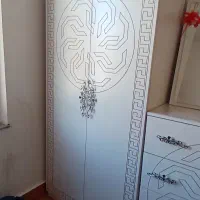 کمد لباس در حد نو