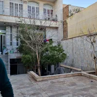 خانه-ویلایی-210-متر-سه-طبقه