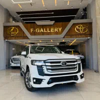 لندکروز GXR فول عمان سفید/کرم