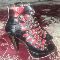 کفش مجلسی|کیف، کفش، کمربند|قم, شهر قائم|دیوار