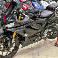 Yamaha r25
