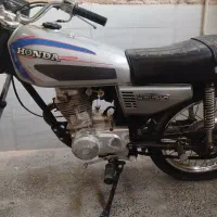 موتور سیکلت ۱۲۵ پلاک قدیم دارای کارت