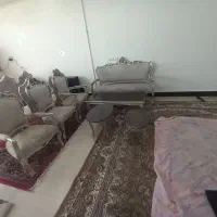 مبل فرحی درجه ۱ نو ۹ نفره + میزغذا خوری ۹ نفره|مبلمان خانگی و میز عسلی|خرم‌آباد, |دیوار