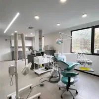 دستیار و منشی دندانپزشک