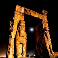 تور شیرازگردی ۱۷ دی ماه حرکت از رشت و تهران|تور و چارتر|رشت, دیلمان|دیوار