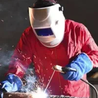 جوشکار و ساخت سایبان حلالی با کمترین متریال