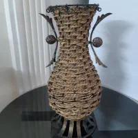 گلدان حصیری