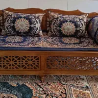 ایجاد دکوراسیون شیک و ساده با تخت‌های سنتی|مبلمان خانگی و میز عسلی|آباده, |دیوار