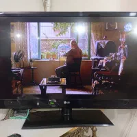 دوعدد ال سی دی 42اینچ