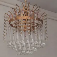 لوستر و آویز
