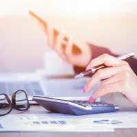 استخدام حساب دار خانم