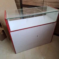 میز پیشخوان و اینه