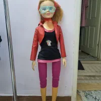 عروسک یک متری