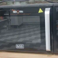 مایکروفر چندکاره بلک اند دکر درحدنو