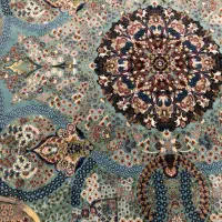 دوتخته فرش ۹متری ویک قالیچه به ابعاد ۱در یک ونیم