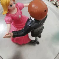 عروسک چراغ دار رقصان