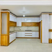 فروش‌منزل/بسیارنزدیک‌حاشیه‌باهنر/دربست