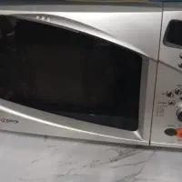 فروش مایکروفر ۱۰۰۰ وات  رنگ نقره ای