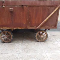 گاری چهار چرخ