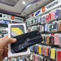 ایفون se 2020 گیگ۱۲۸ کارکرده|موبایل|صومعهسرا, |دیوار