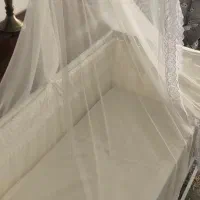 تخت وگهواره