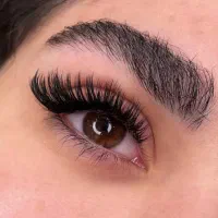 اکستنشن و کاشت مژه