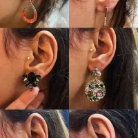 گوشواره و اکسسوری اروپایی وارداتی|بدلیجات|تهران, نیروی هوایی (پیروزی)|دیوار