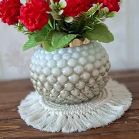 گل وگلدان