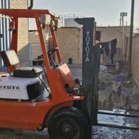 لیفتراک تویوتا 2/5تن|ماشین‌آلات صنعتی|ایوانکی, |دیوار