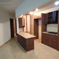 آپارتمان شهرک فرهنگیان طبقه سوم ۸۳ متری سندداره