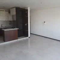 ۷۸ متر آپارتمان دو خوابه/ پارکینگ/ فول امکانات