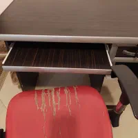 میز التحریر اداری قهوه‌ای تیره|مبلمان اداری|کرچمبو, |دیوار