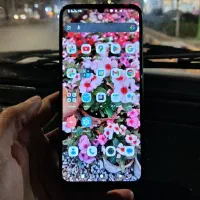 گوشی وکال وی وان vocal v1