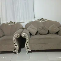 مبل کلاسیک تمیز و سالم