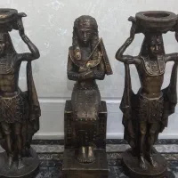مجسمه عامون