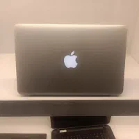لپتاپ اپل مک‌بوک MacBook Air خیلی تمیز