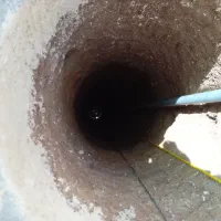 معنی چاه کن مقنی چاکن حفرچاه تخریب ساختمان