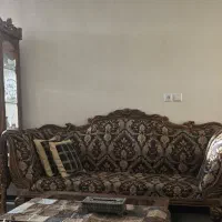 مبل ۷ نفره و میز و صندلی نهارخوری در حد نو