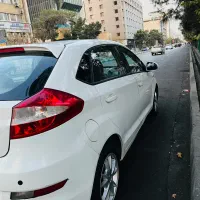 ام وی ام ۳۱۵ هاچبک