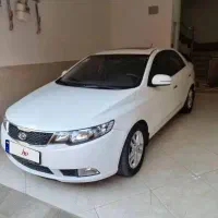 کیا سراتو ۹۷ آپشنال کم کارکرد