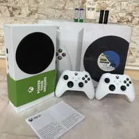 ایکس باکس سری اس دو دسته xbox series s