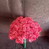 گل قرمز