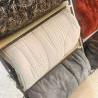 روتختی دونفره و یک نفره فقط 1.570 در مجتمع زرین|سرویس روتختی|یاسوج, |دیوار