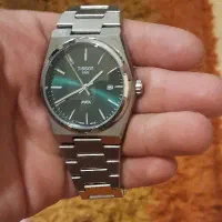 دو عدد ساعت