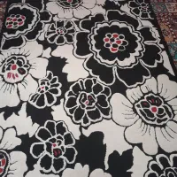 فرش فانتزی 4 متری در حد نو