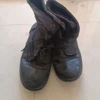 پوتین سربازی شماره 45 کار کرده 140000تومان