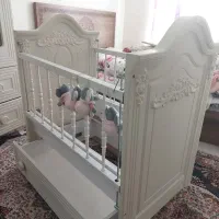 تخت کودک کنار مادر|تخت و سرویس خواب|تهران, سازمان برنامه شمالی|دیوار